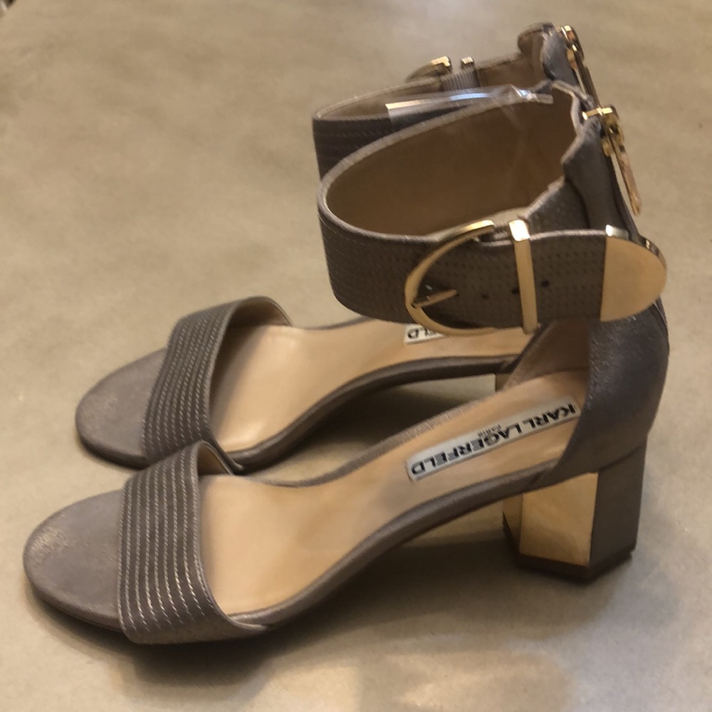 Karl Lagerfield Women's Size 6.5 M Shoes Black Gator Print Open Toe Silver Heels